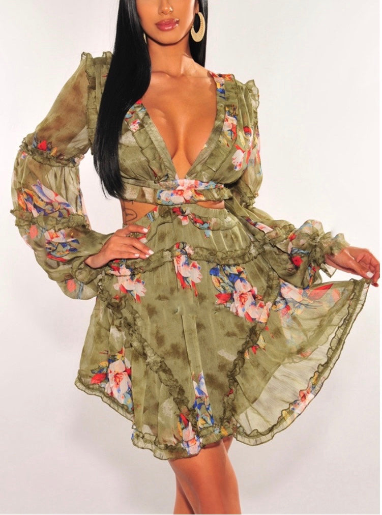 Oliva Floral Long Sleeve Dress